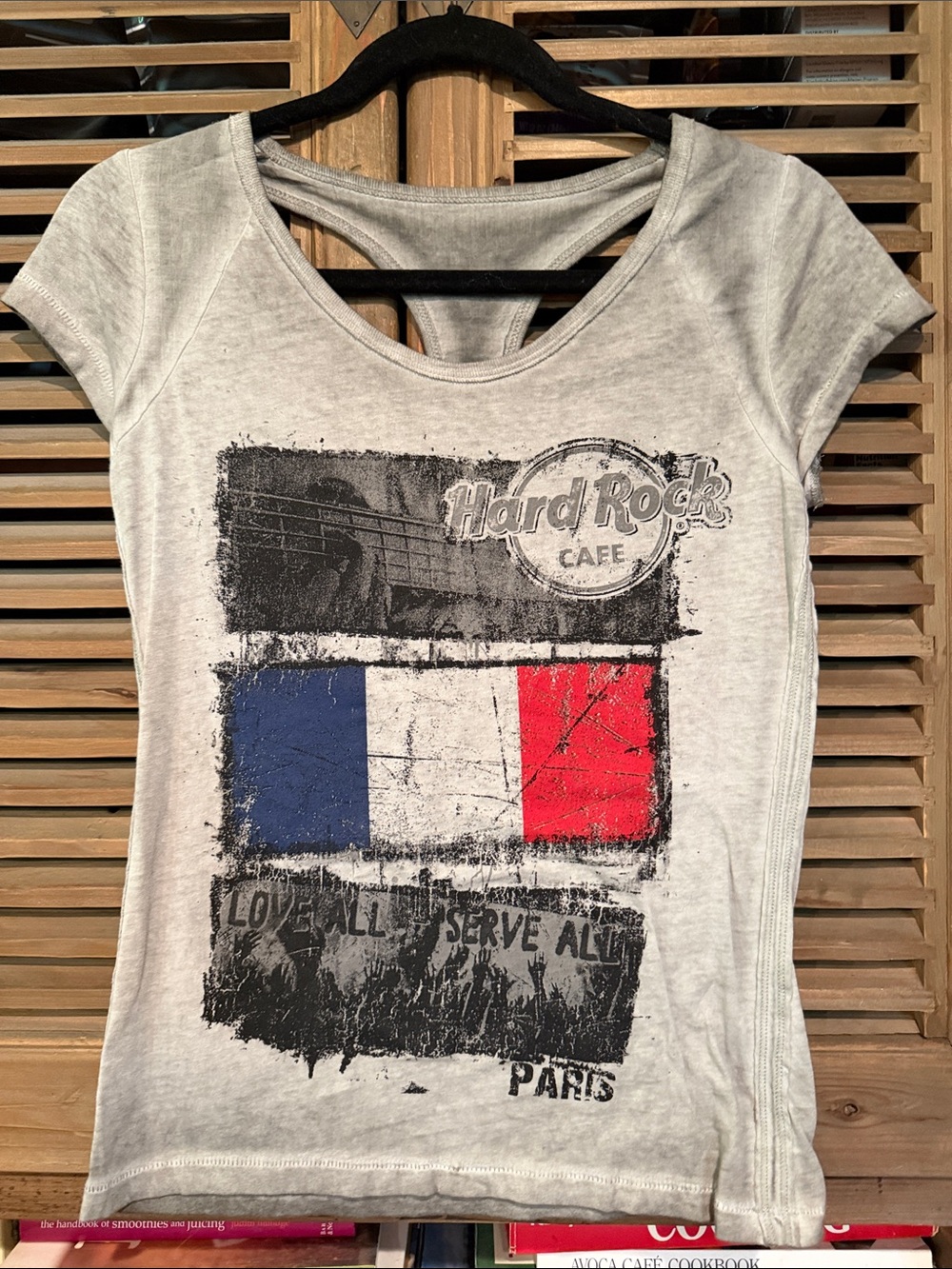 Hard Rock Cafe Women's Light Gray Tee with Blue White Red Flag Graphic